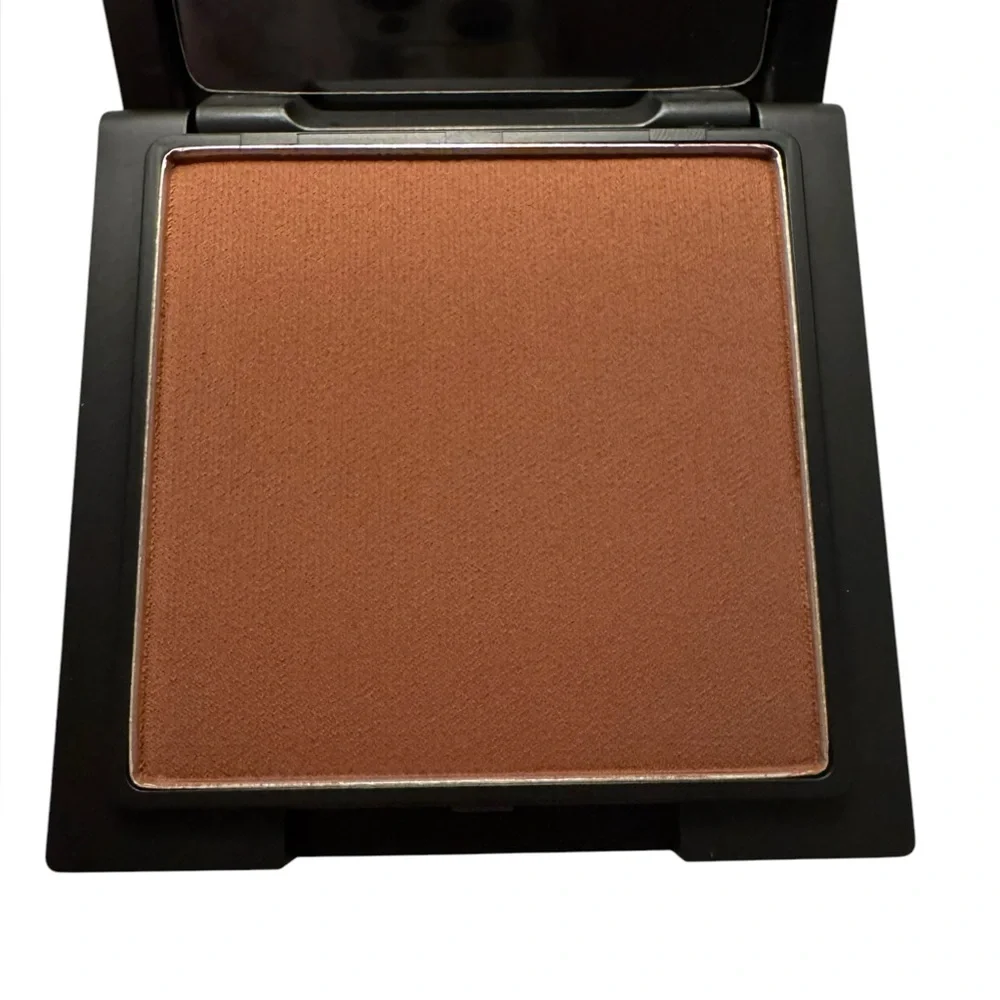 Defiance Beauty Satin Sovereign Bronzer